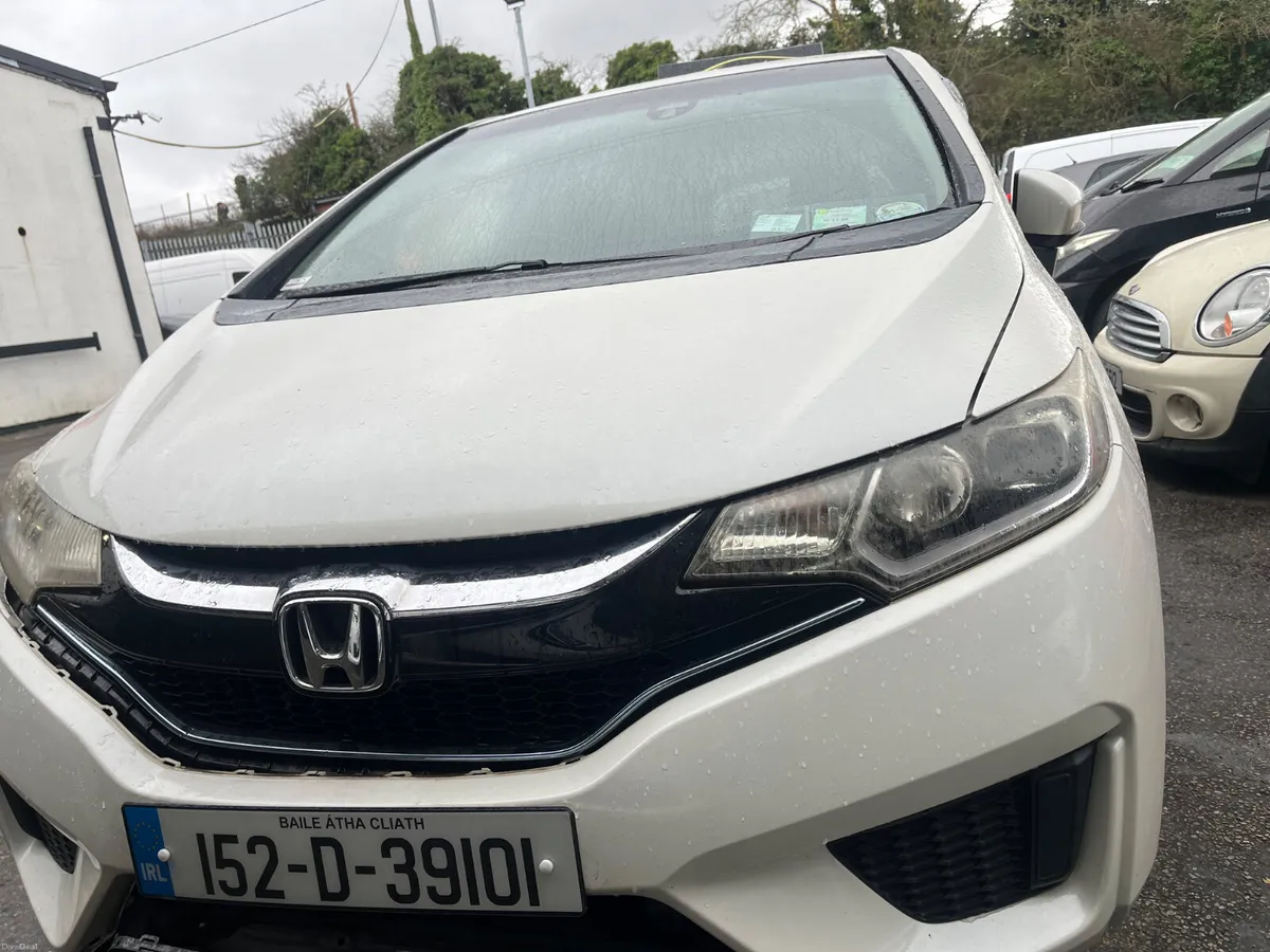 Honda fit 2015 auto - Image 1