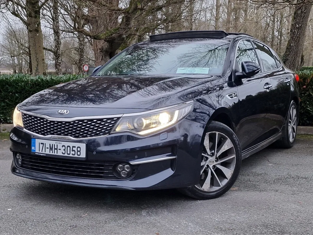 2017 Kia Optima GSE - Image 1