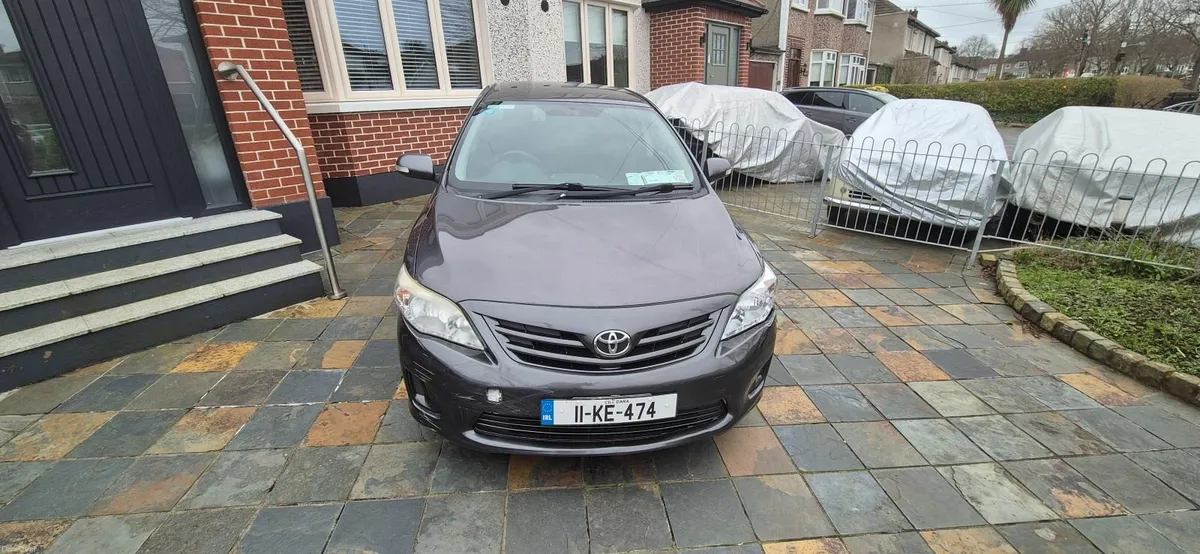 Toyota Corolla 2011 - Image 1
