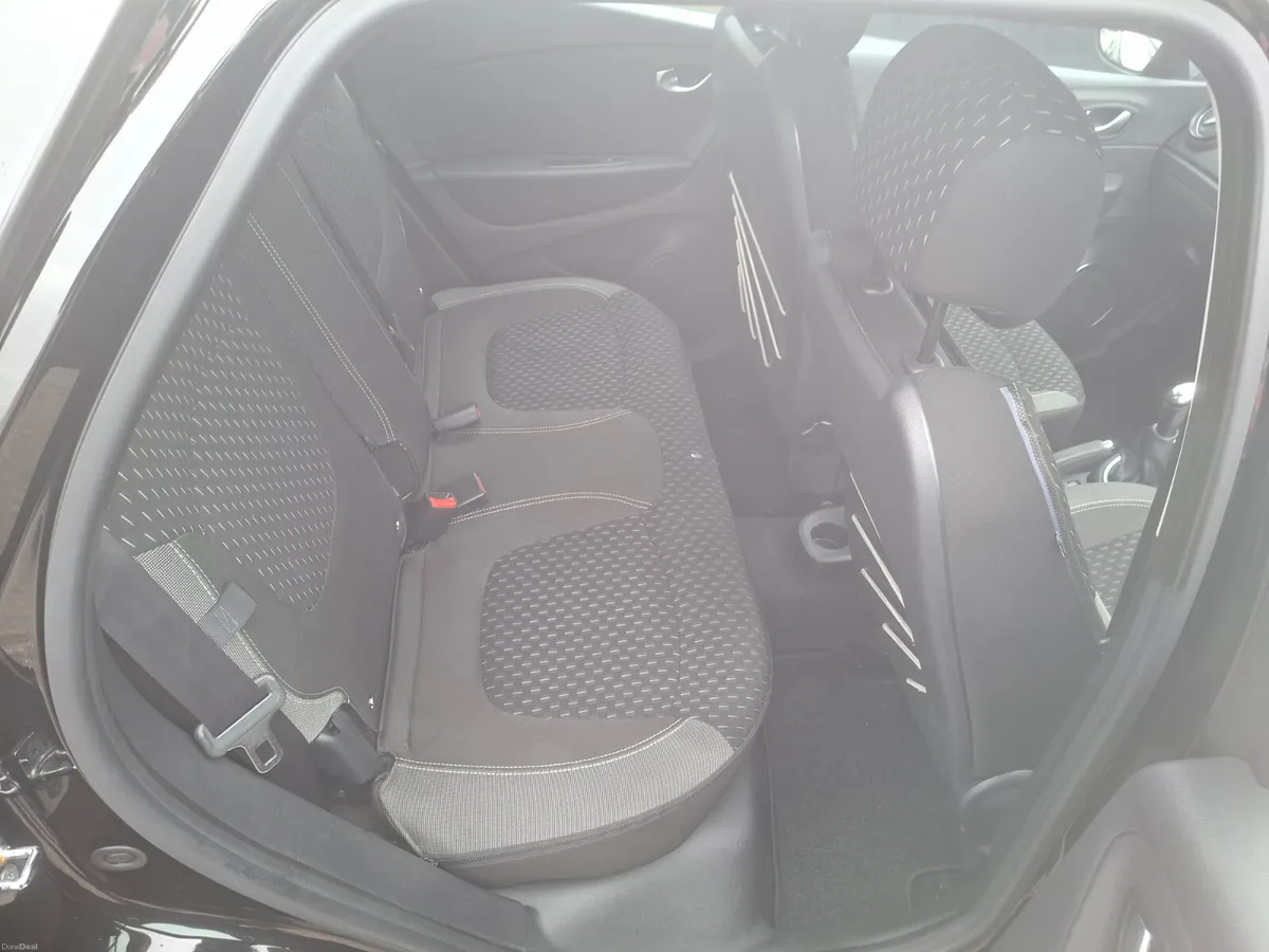 🦏 Renault Captur 2018 dynamique LOW MILES 🦏 - Image 3