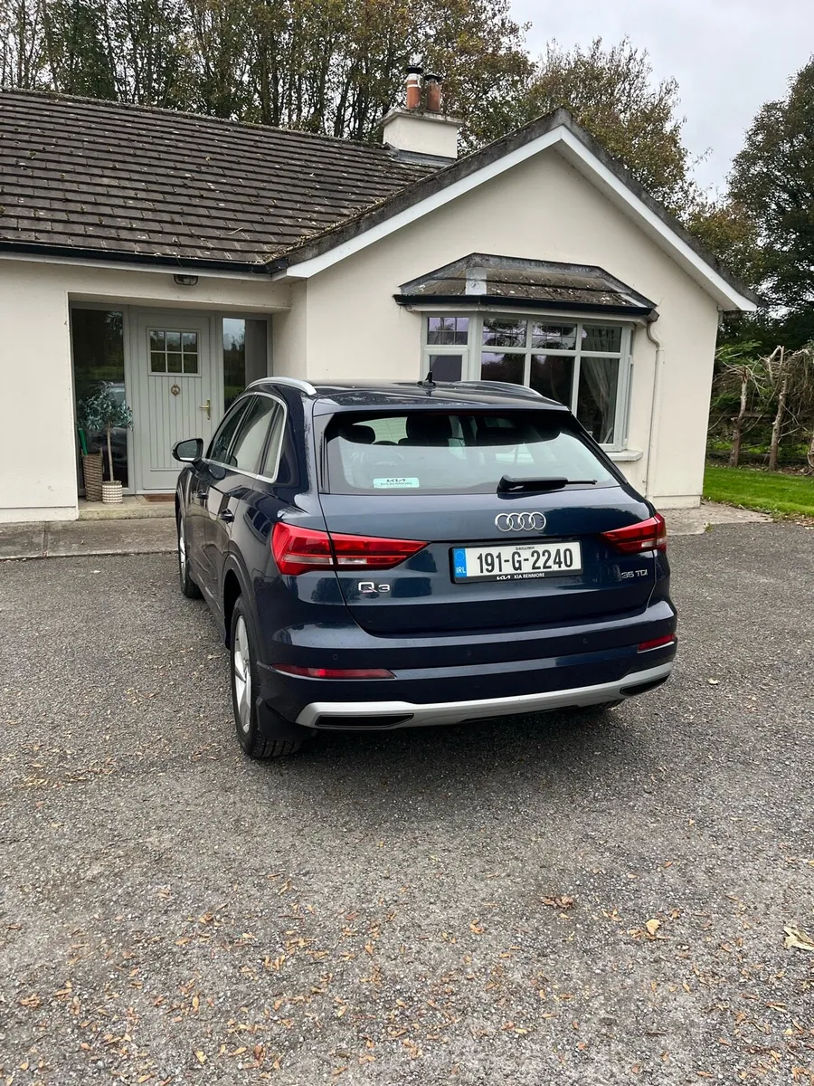 Audi Q3 Automatic - Image 3