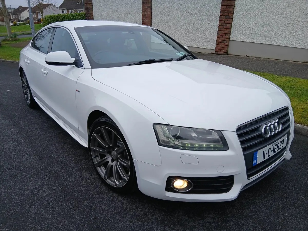 2011  Audi A5  S-Line Nct,d - Image 3
