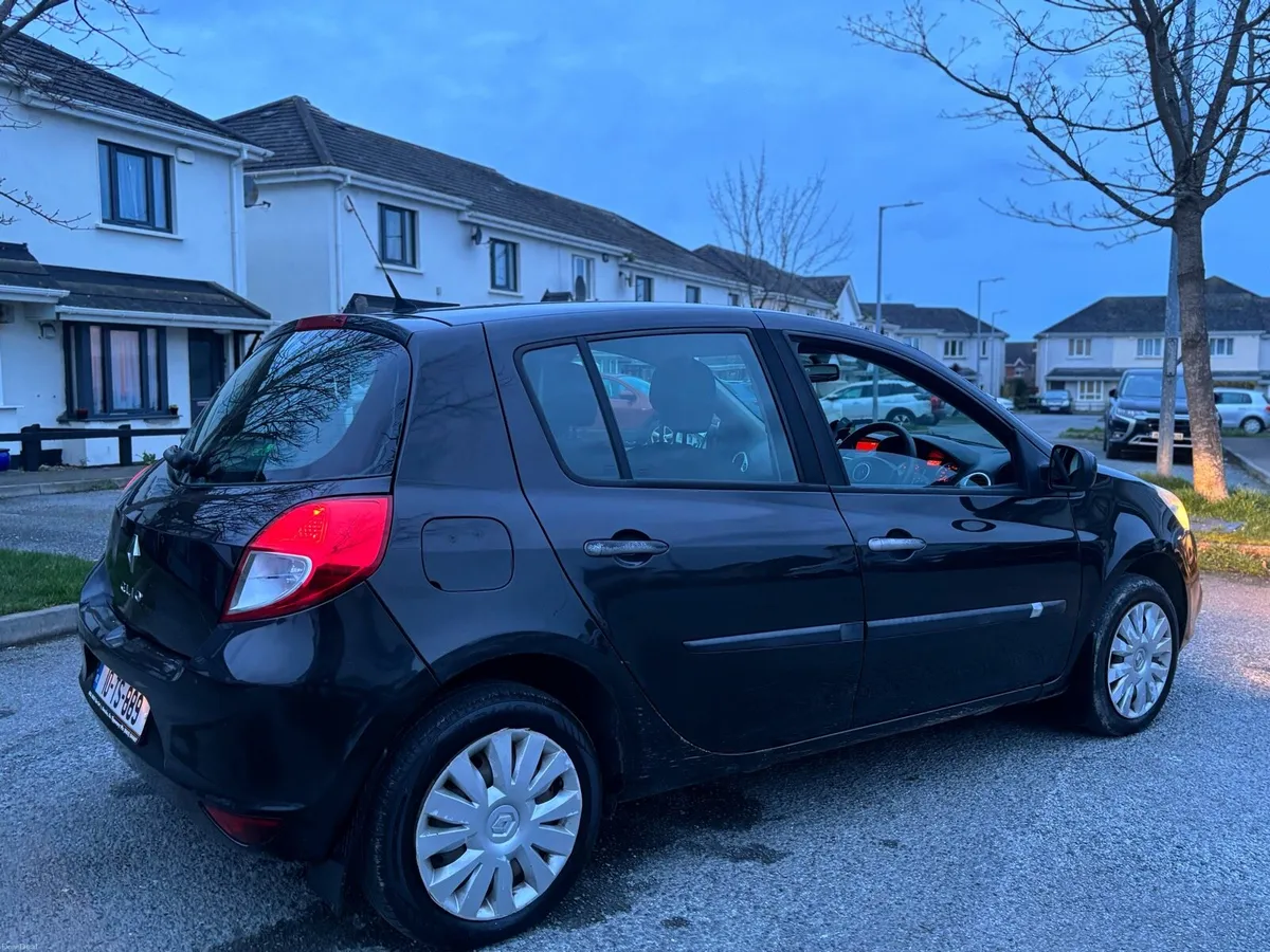 Renault Clio Royale NCT’D TAXED - Image 2