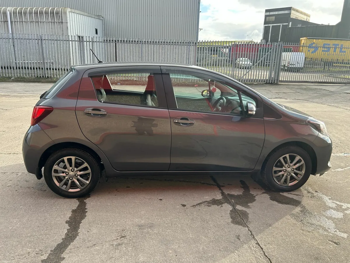Toyota Yaris 2016 1.3VVTi - Image 4