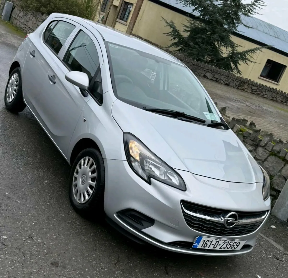 Opal Corsa 1.4 Petrol 2016 - Image 1