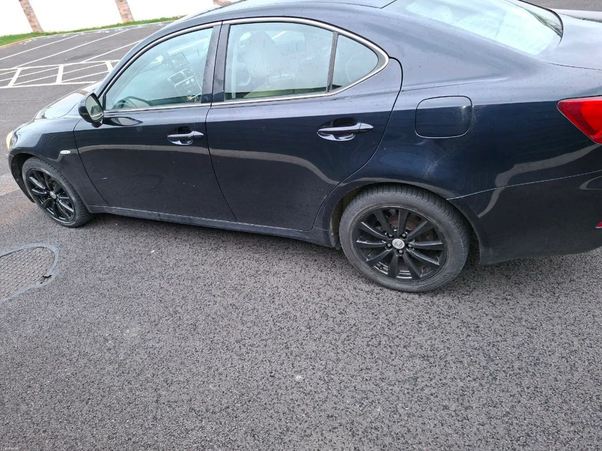 Lexus is220d - Image 3