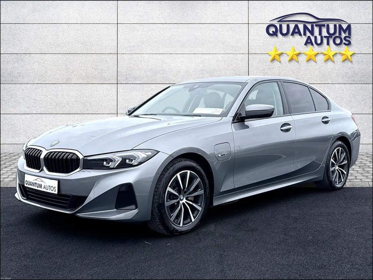 BMW 3-Series 2023 330e SPORT 2.0 PHEV NEW MODEL 29 - Image 4