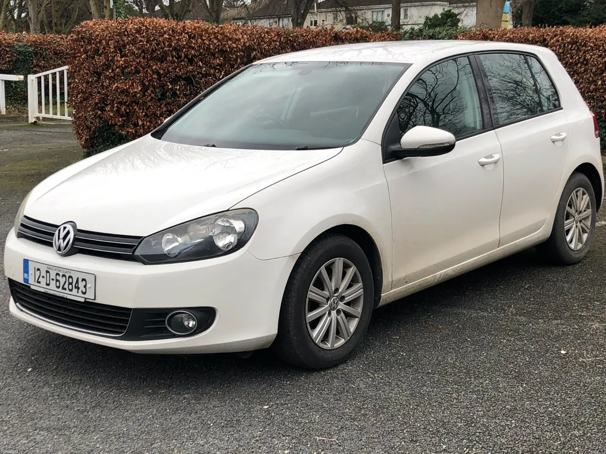 VW Golf 2012 1.2TSI,AUTOMATIC,LIGHT DAMAGE,LOW  KM - Image 3