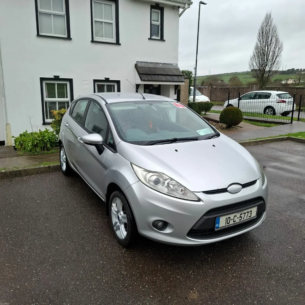 Ford Fiesta 2010 - Image 1