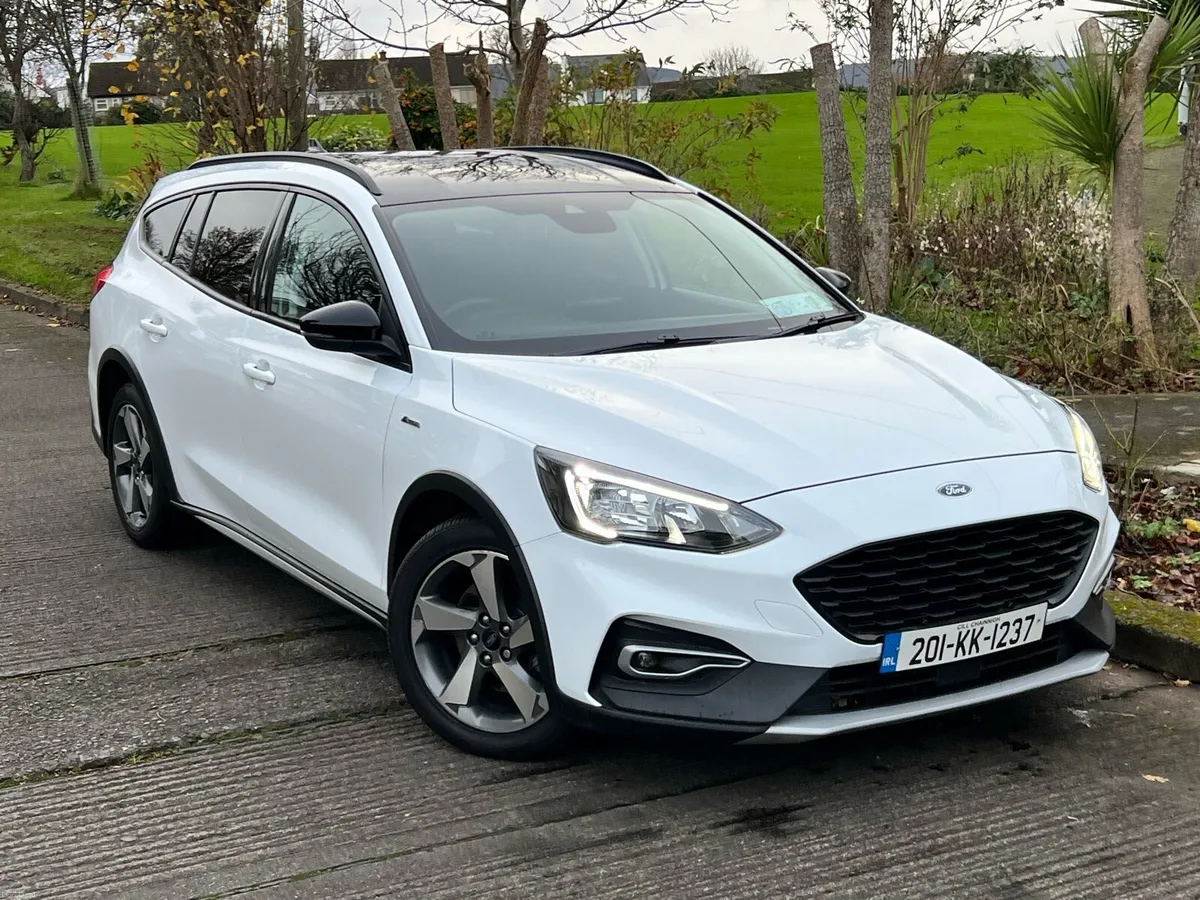 201 FORD FOCUS TITANIUM 1.5 DIESEL ACTIVE WARRANTY - Image 2