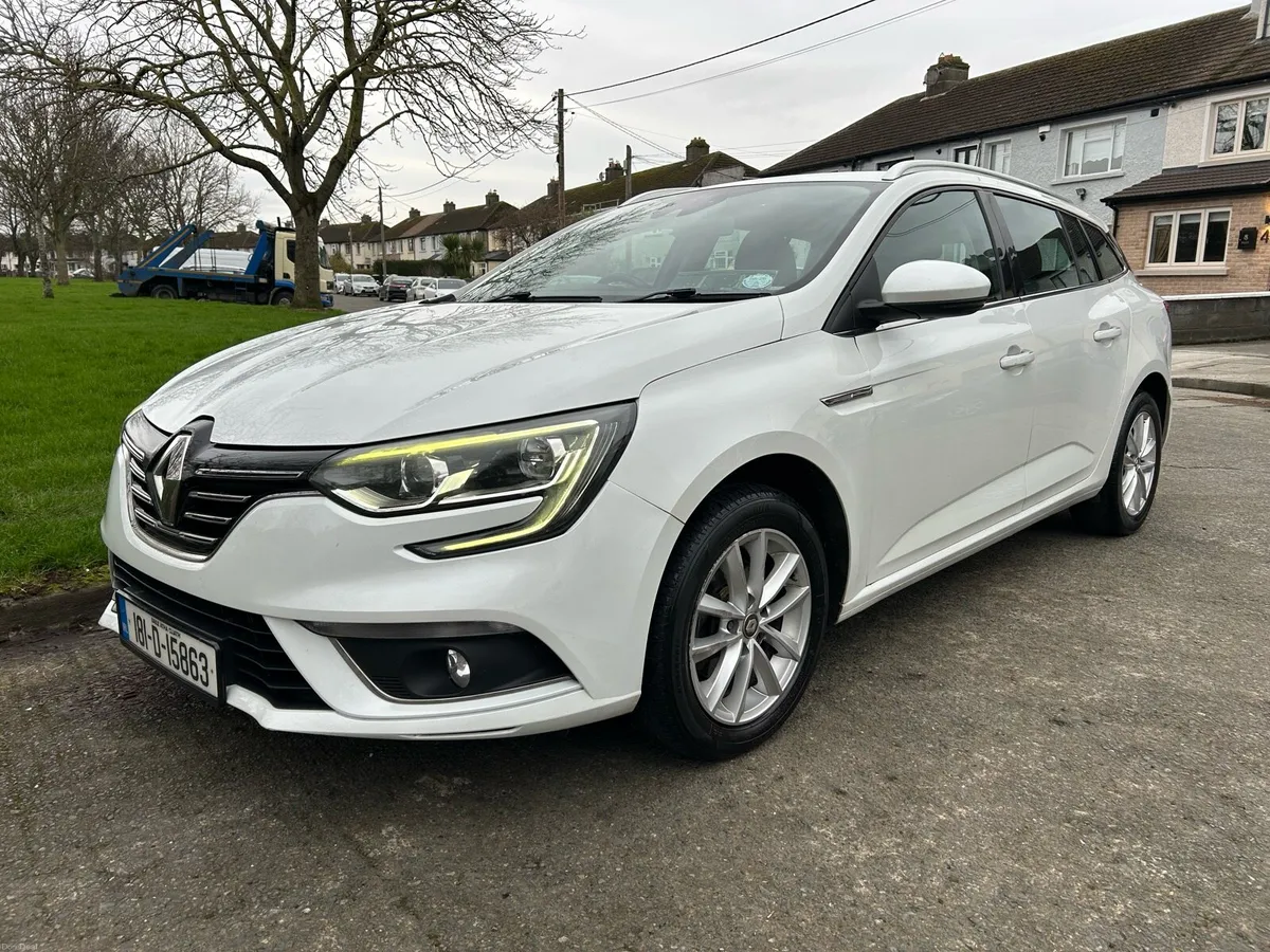 2018 Renault Megane Sport Tourer // NCT & TAX - Image 4