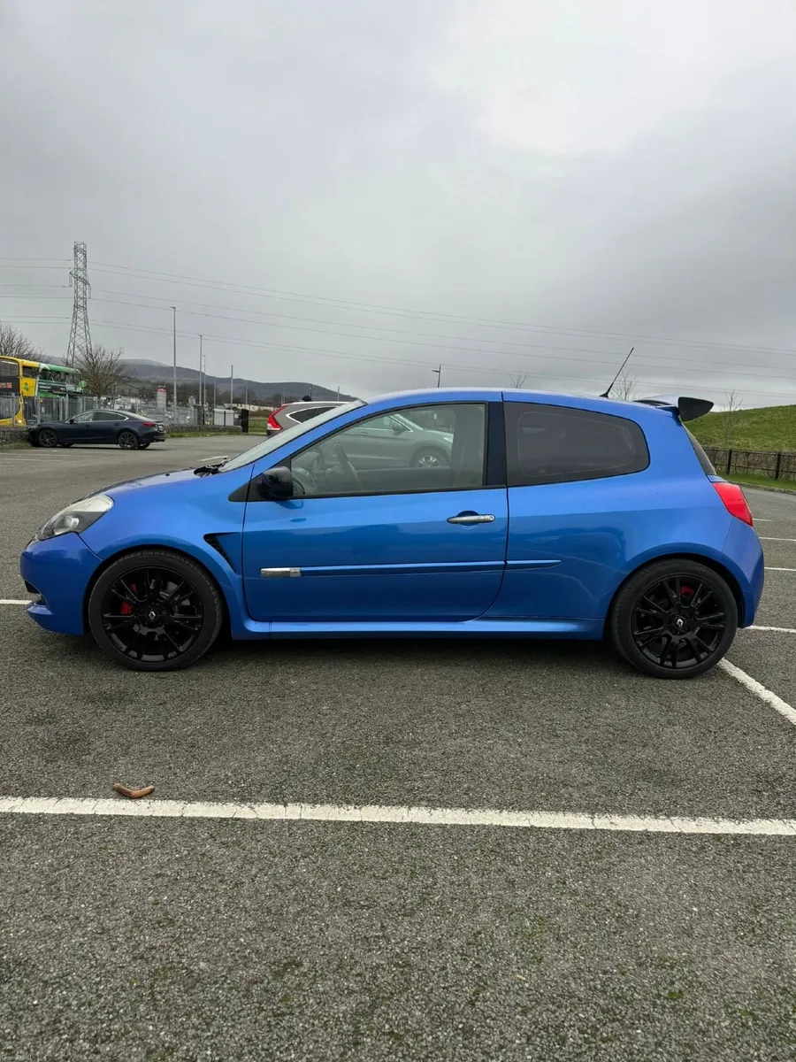Renault Clio 2010 - Image 4