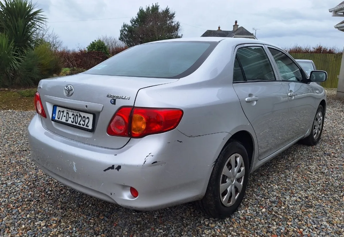 07 corolla petrol - Image 4