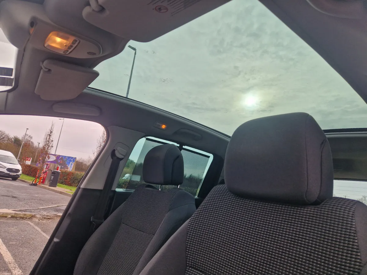 PEUGEOT 5008, 7 SEATS, VERY LOW KMS NCT, ONE OWNER - Image 3