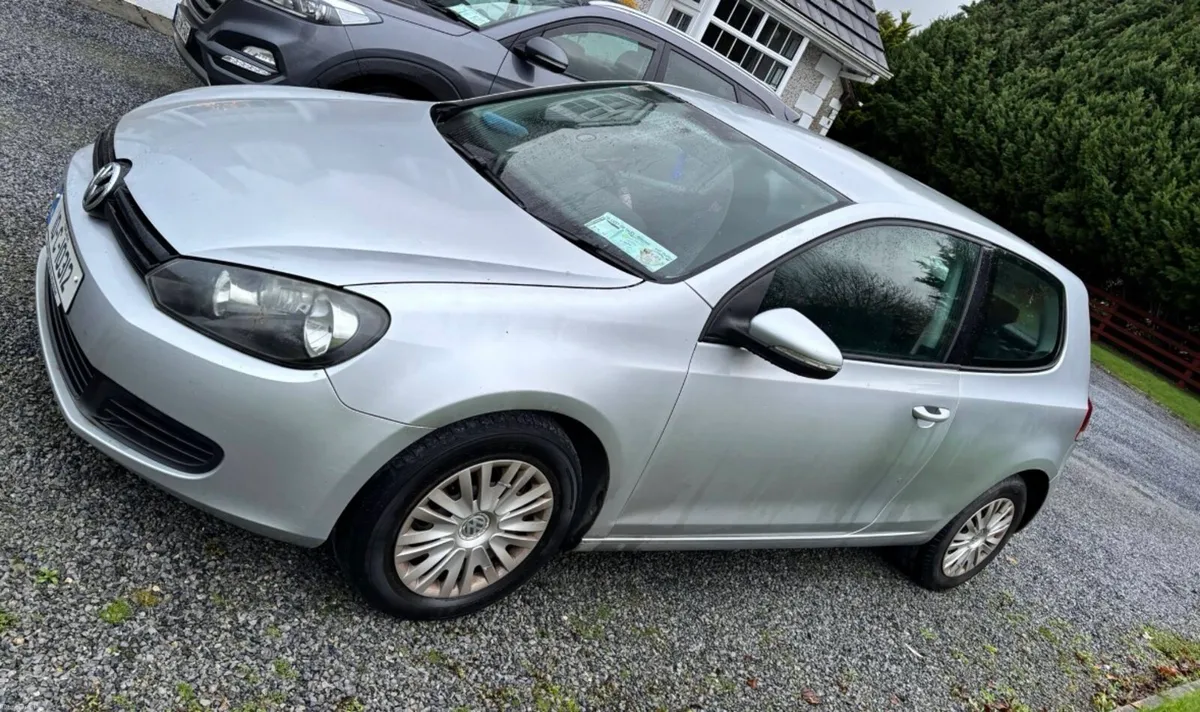 Trendline 1.6 TDI Volkswagen Golf - Image 3