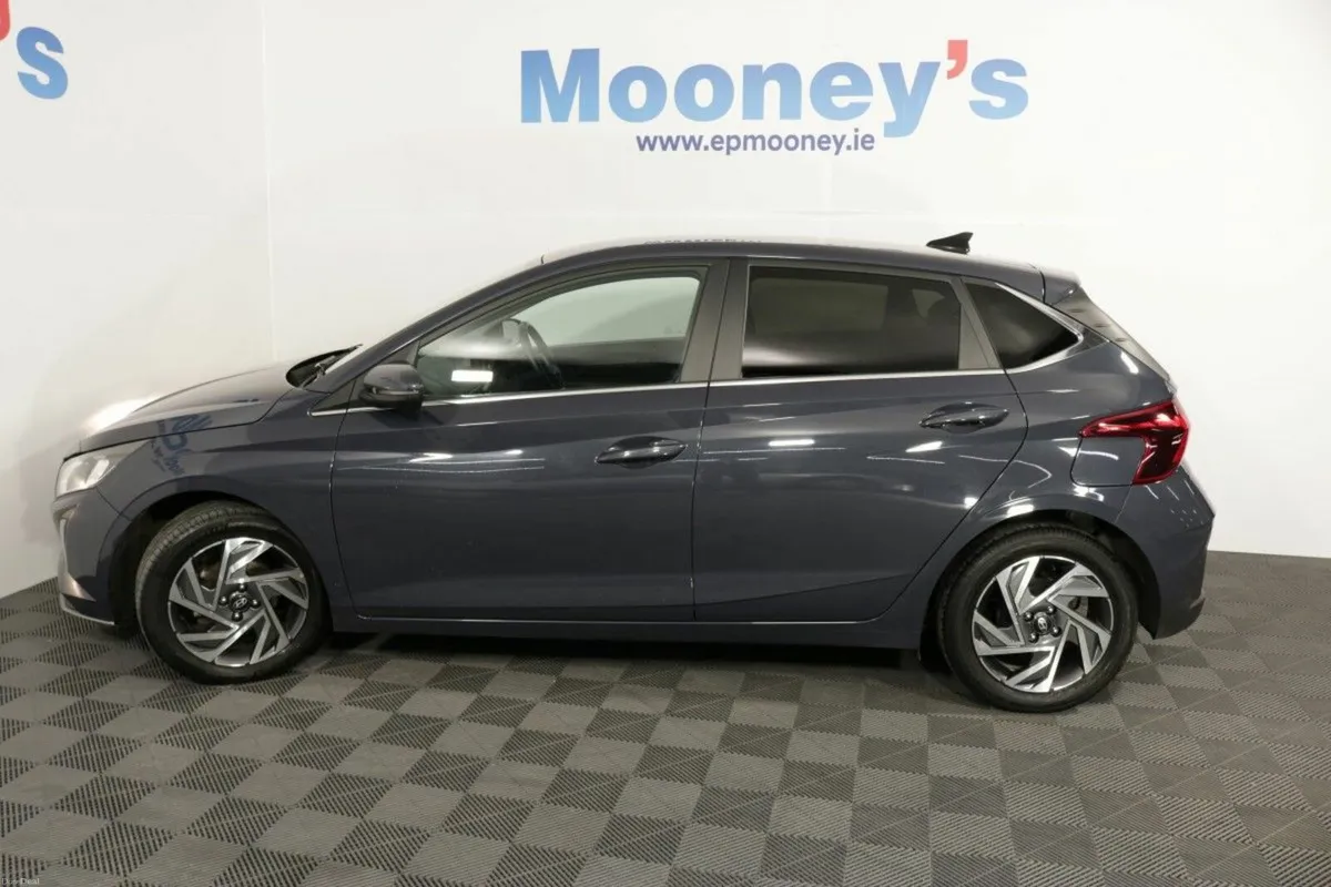 Hyundai i20 Deluxe Plus 1.2L Petrol - Test Drive T - Image 6
