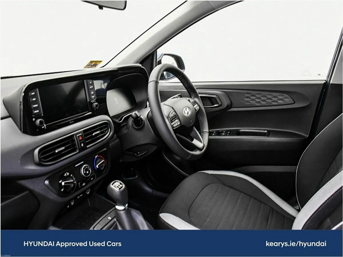 Hyundai i10 Deluxe Plus - Image 5