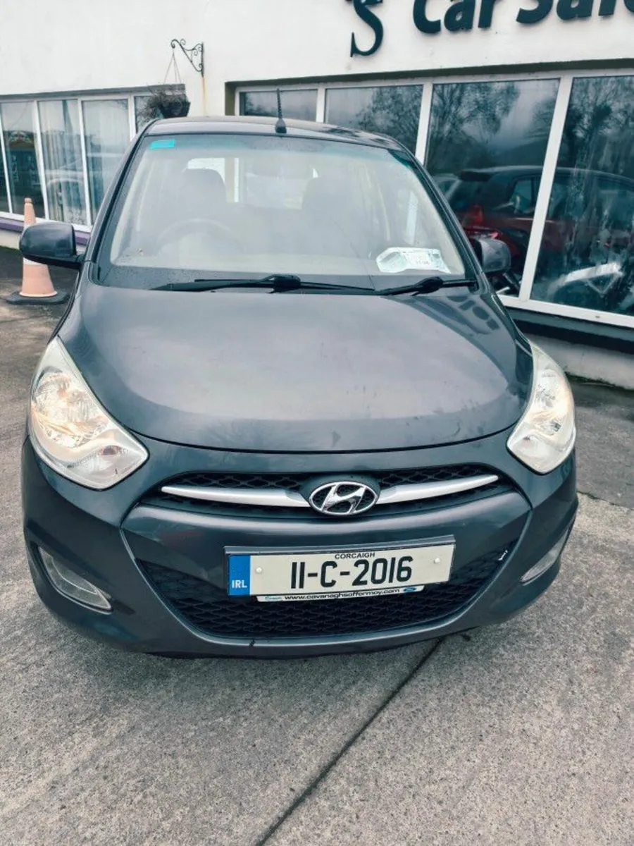 Hyundai i10 1.1 Deluxe - Image 3
