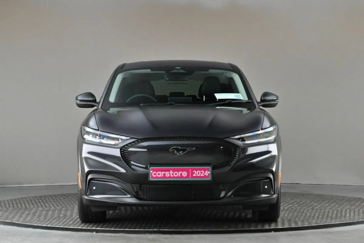 Ford Mustang MACH-E RWD STANDARD RANGE 72kWh/265BH - Image 2