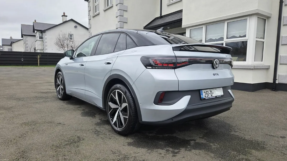 Volkswagen ID.5 2025 GTX Plus - Image 3