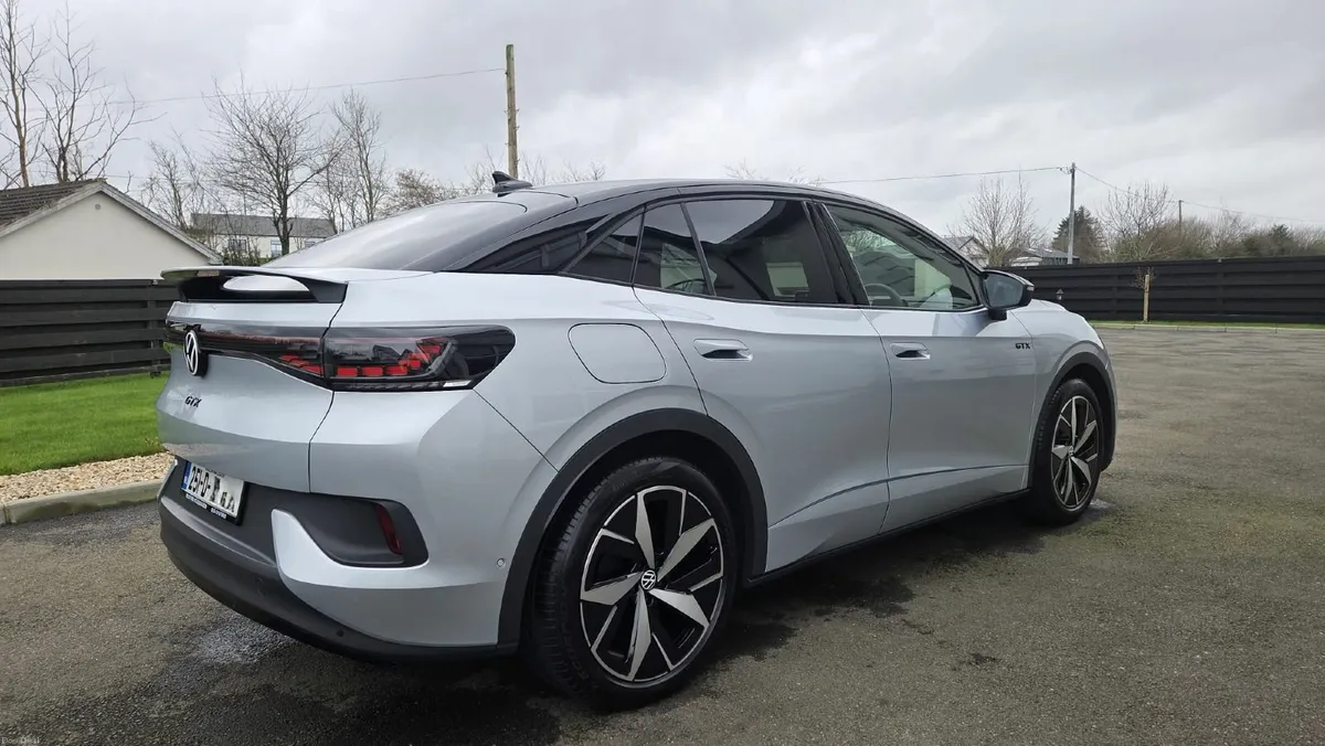 Volkswagen ID.5 2025 GTX Plus - Image 4