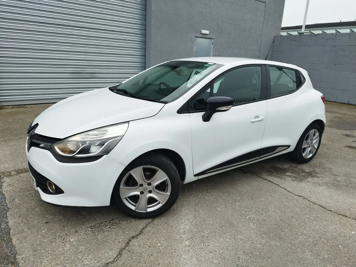 2016 Renault Clio 1.2 dynamique nav - Image 1