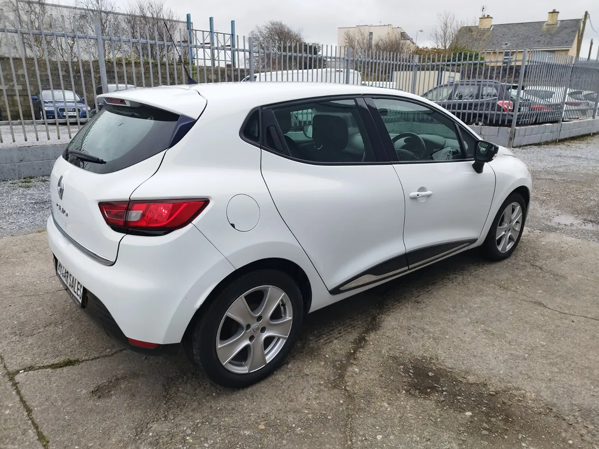 2016 Renault Clio 1.2 dynamique nav - Image 4