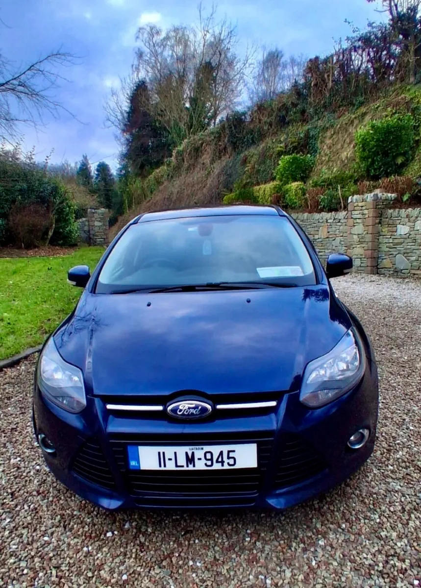 Ford Focus 2011 - Image 1