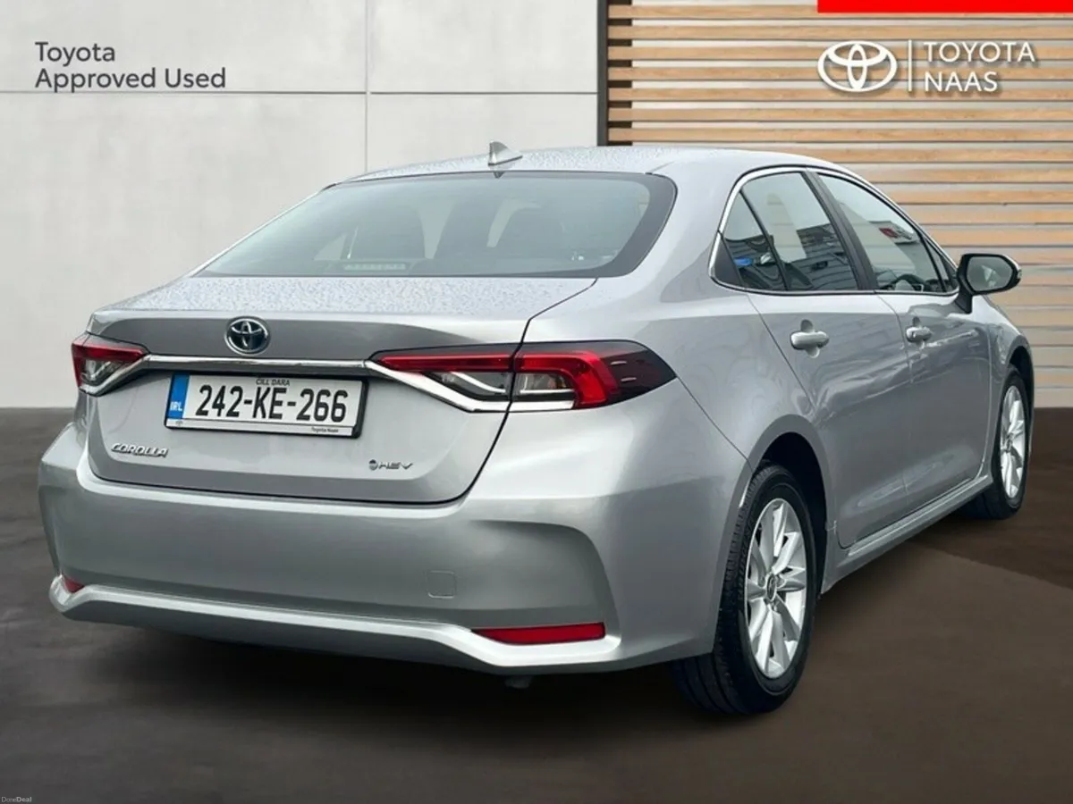 Toyota Corolla COROLLA SALOON LUNA - Image 2