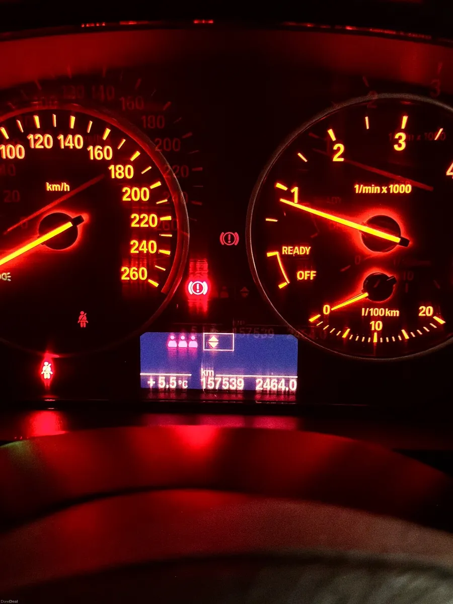 BMW 3-Series 2012 - Image 4