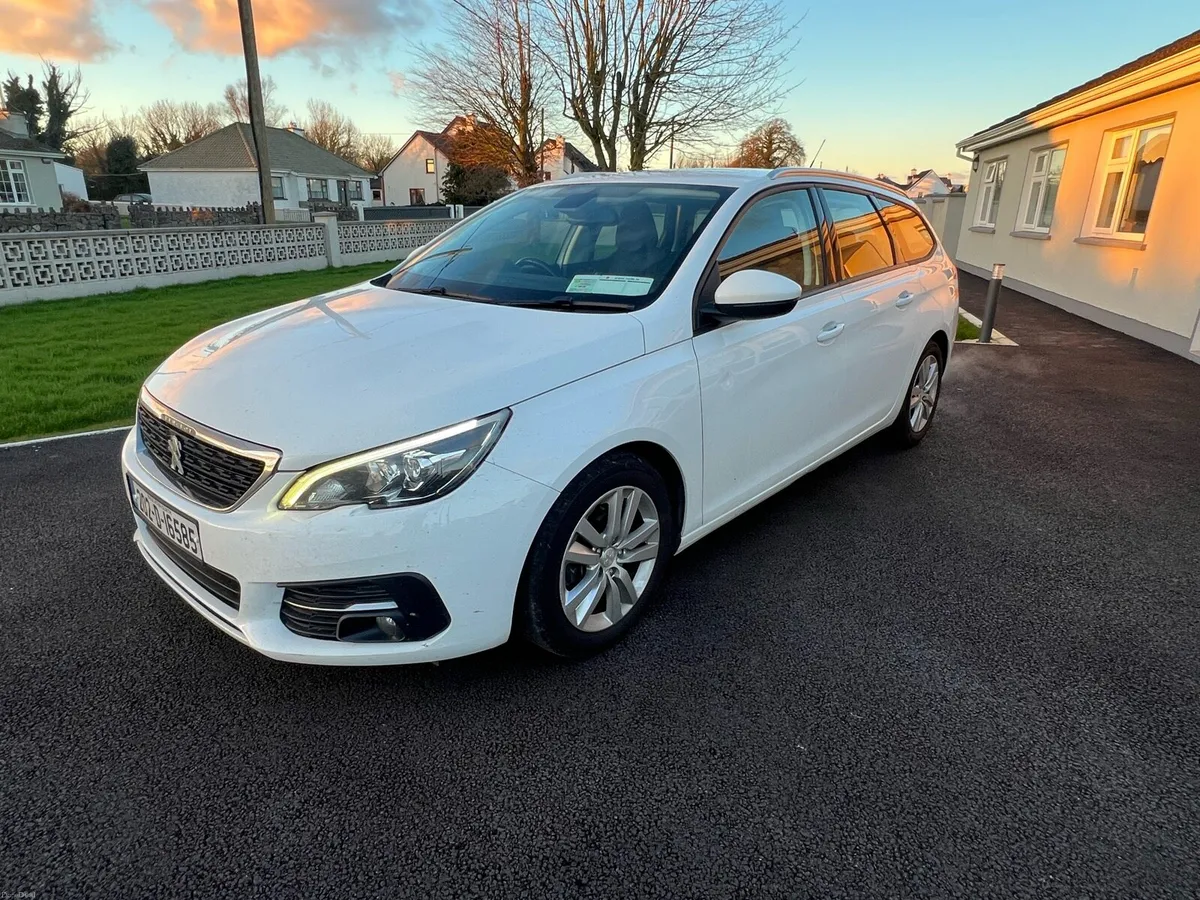 Peugeot 308 Active Estate - Image 2