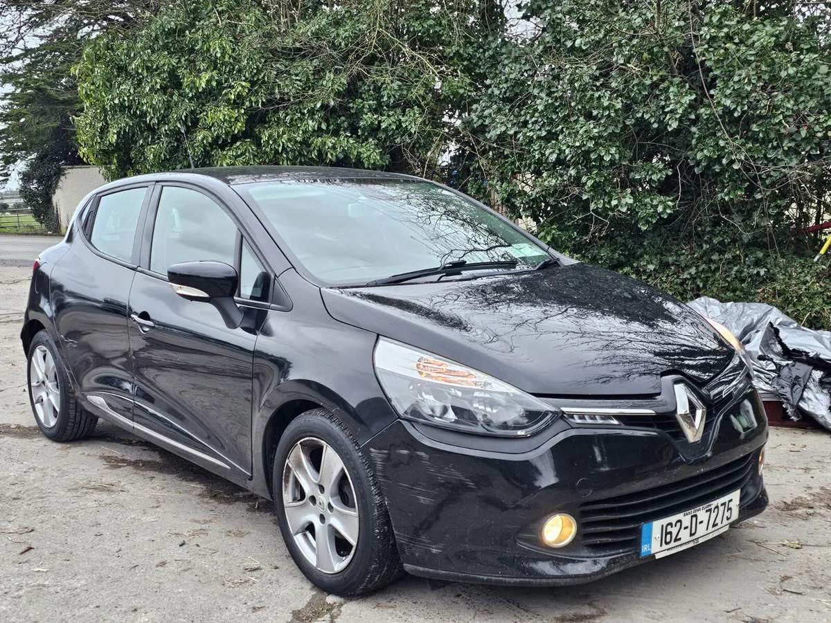Renault Clio 2016 ⛽️ petrol nct&tax €5990 - Image 2
