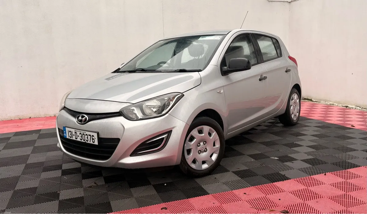 131 Hyundai i20 1.2 new nct/taxed - Image 4