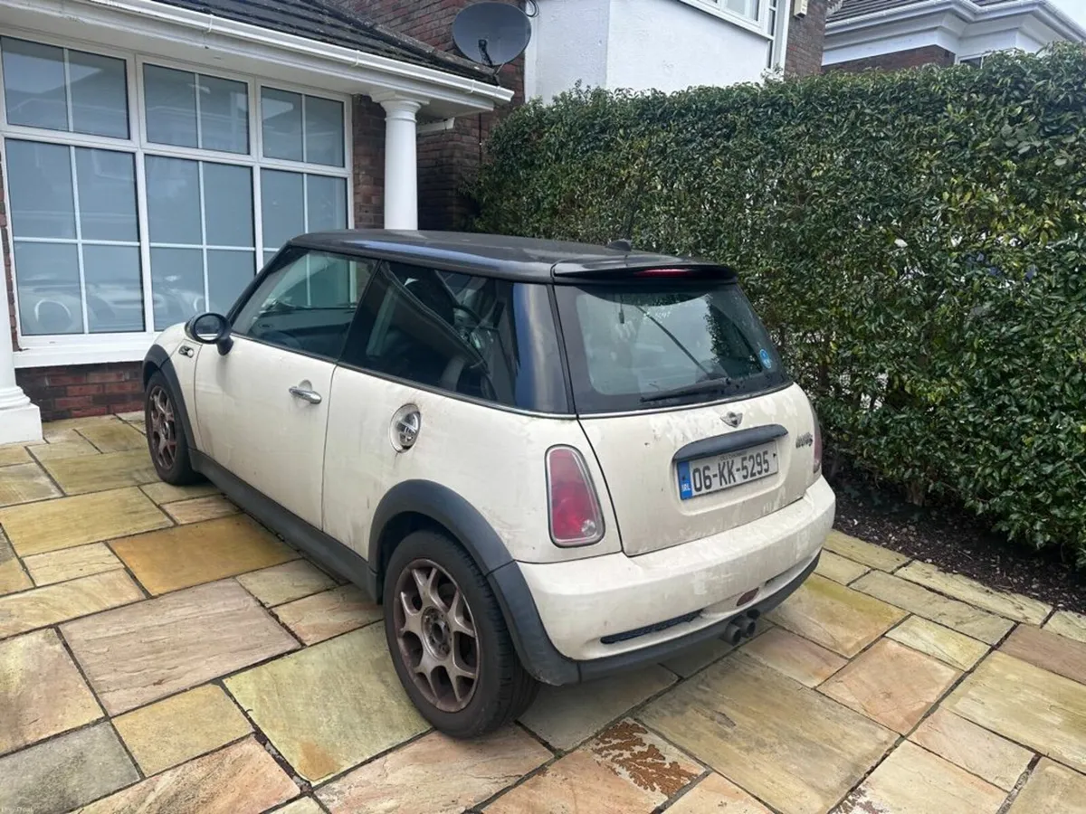 Mini Cooper S 2006 - Image 1