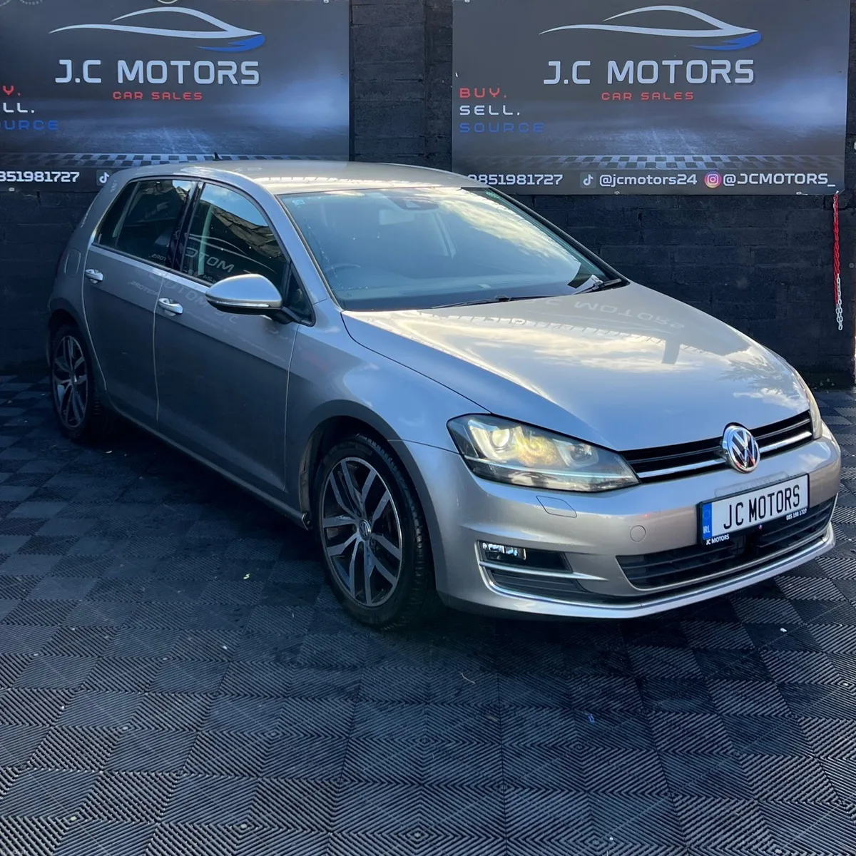 142 VW Golf Highline - Image 1