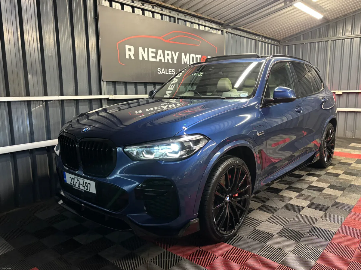 2022 BMW X5 45e M-Sport Plus Automatic - Image 4