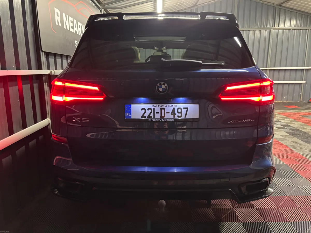 2022 BMW X5 45e M-Sport Plus Automatic - Image 2