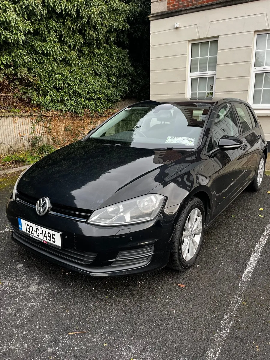 Volkswagen Golf 2013 - Image 1