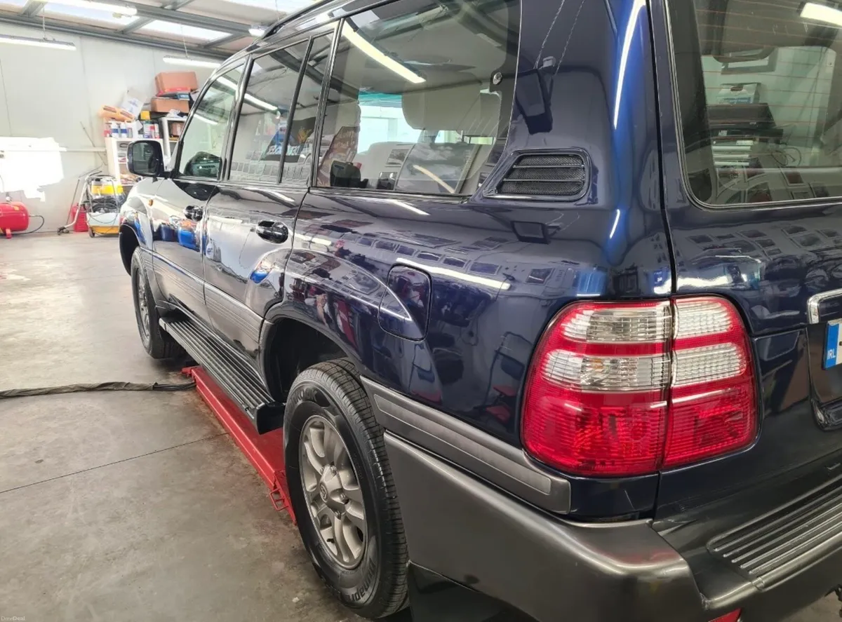 Toyota Amazon - Image 3