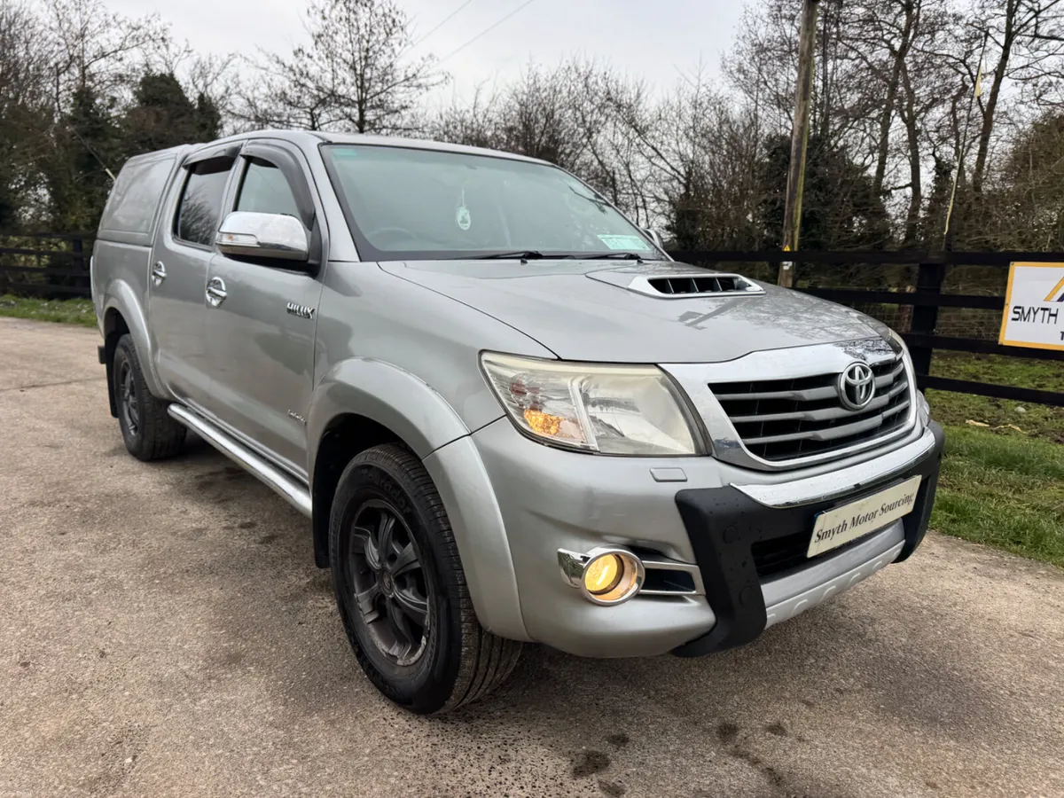 152 Toyota Hilux Invincible X Auto***** - Image 3