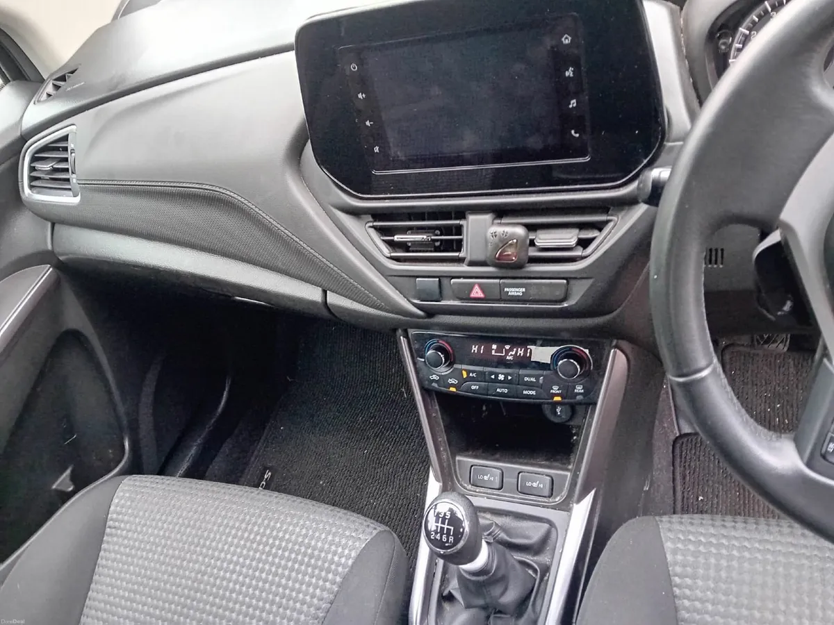 Suzuki SX4 S-Cross 2023 - Image 3