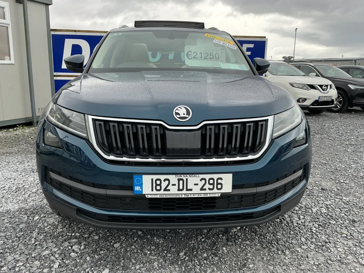 2018 SKODA KODIAQ STYLE 4X4 PANORAMIC ROOF - Image 3