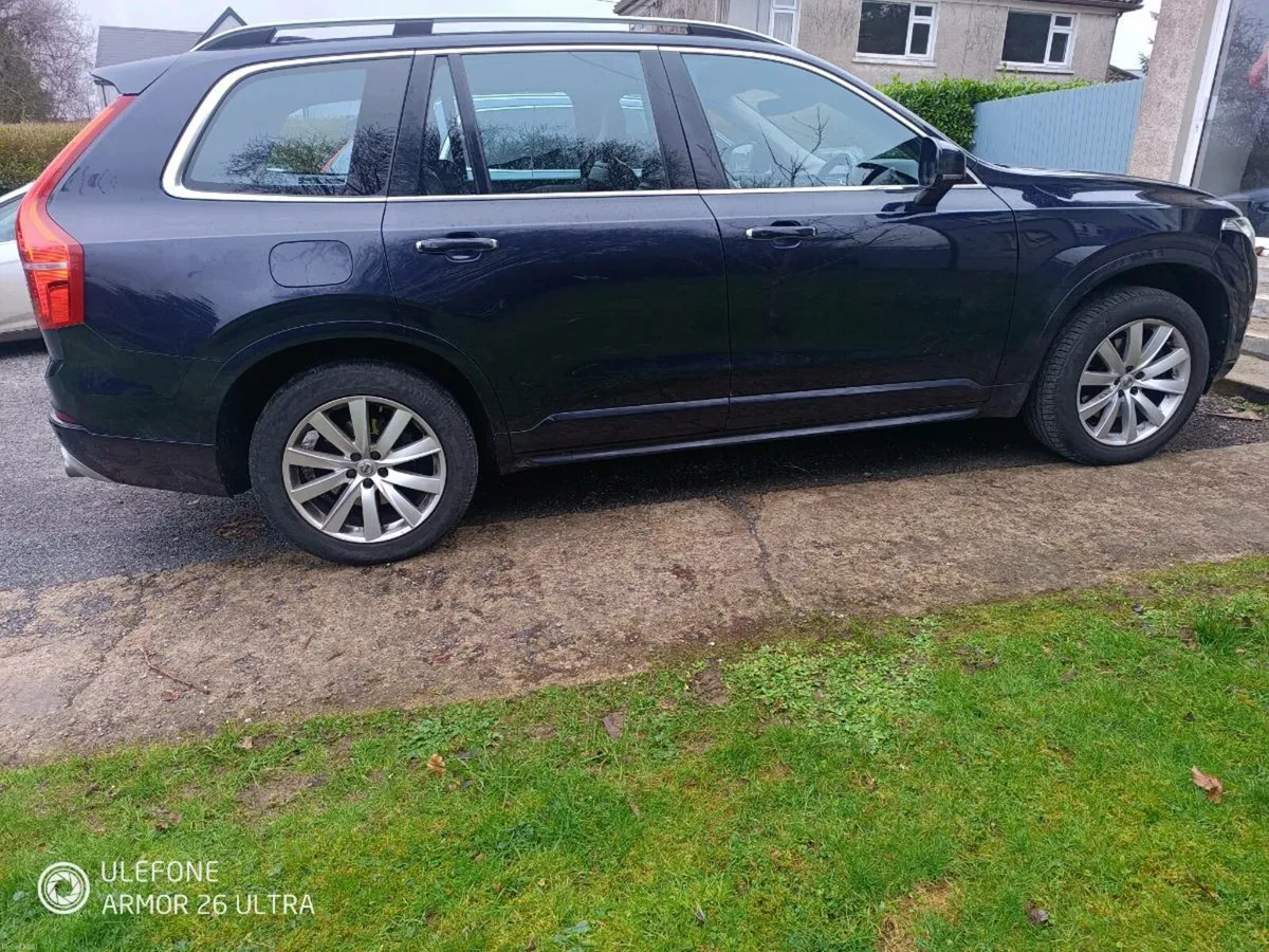 Volvo xc90 7 seats - Image 3