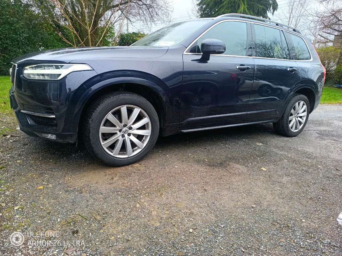 Volvo xc90 7 seats - Image 4
