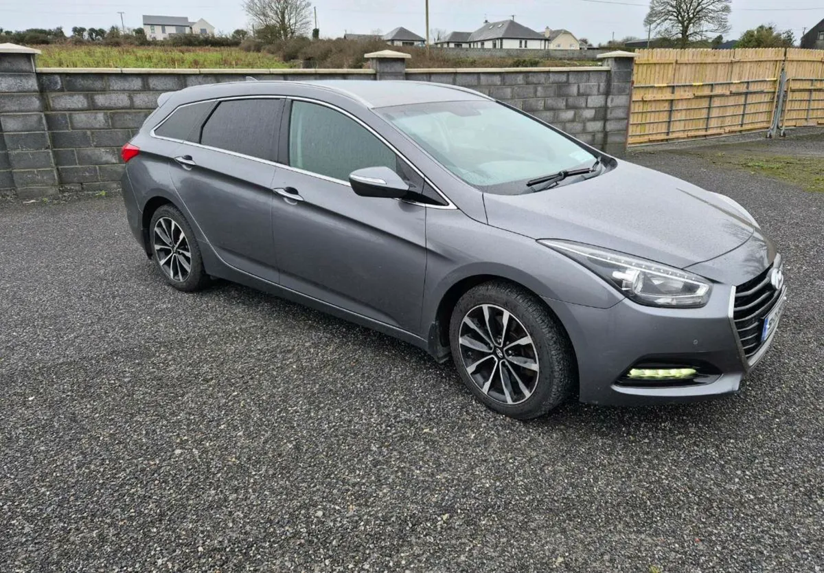 2016 HYUNDAI I40 - Image 1