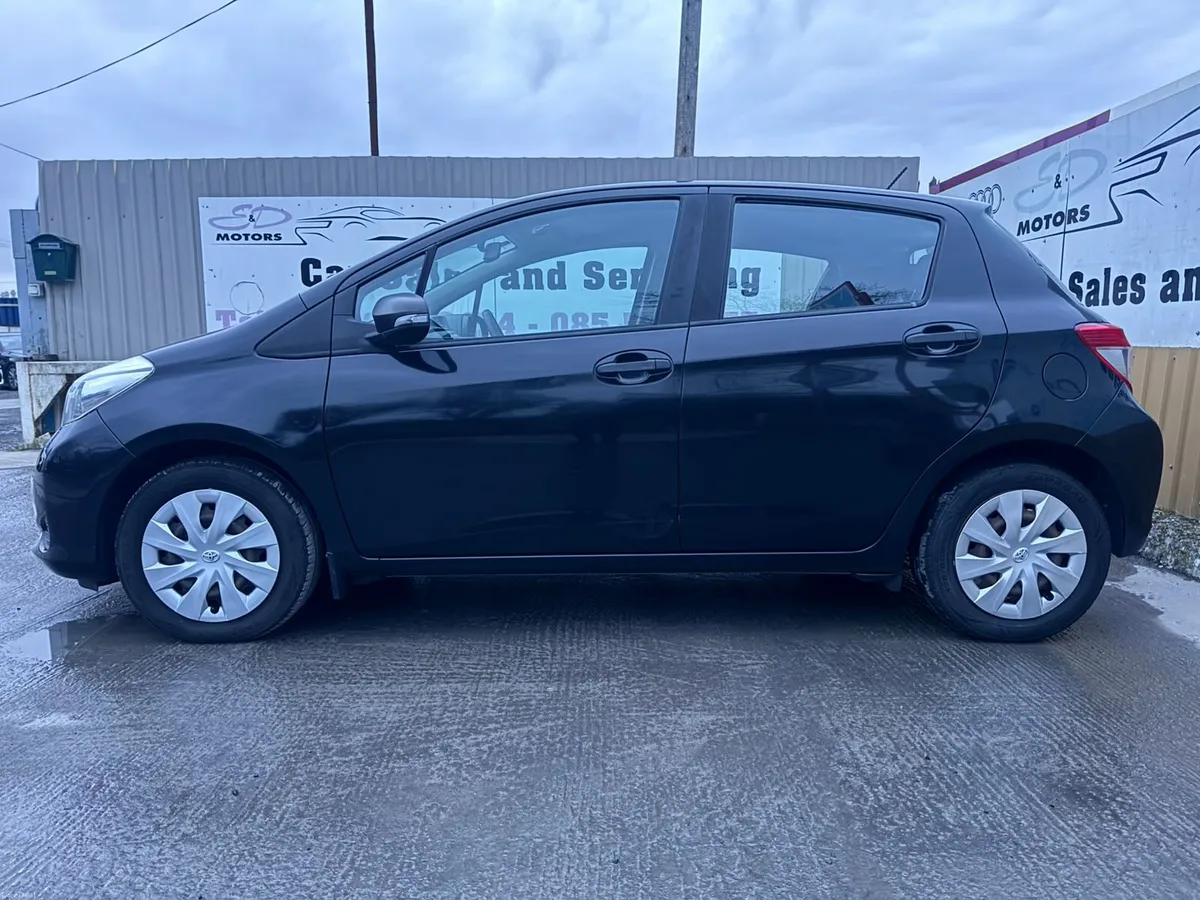 12 Toyota Yaris 1.0 Petrol Fresh NCT Warranty - Image 2