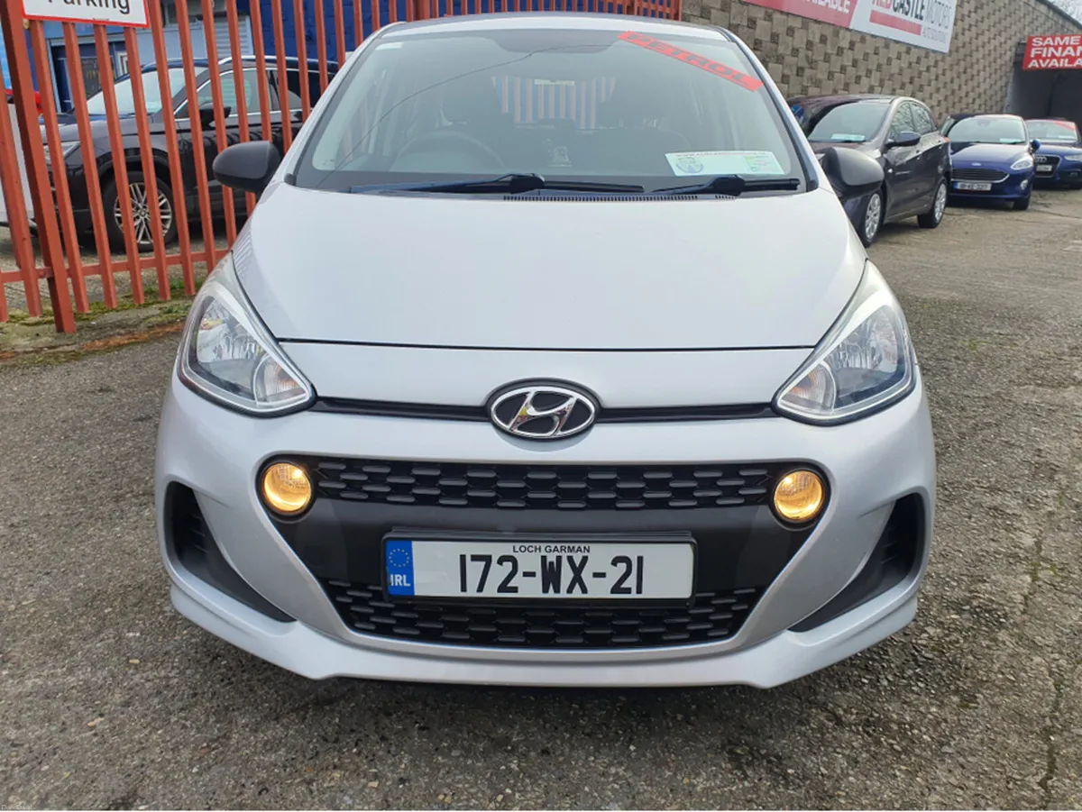 Hyundai i10 CLASSIC 4DR (NCT 06/27) - Image 2