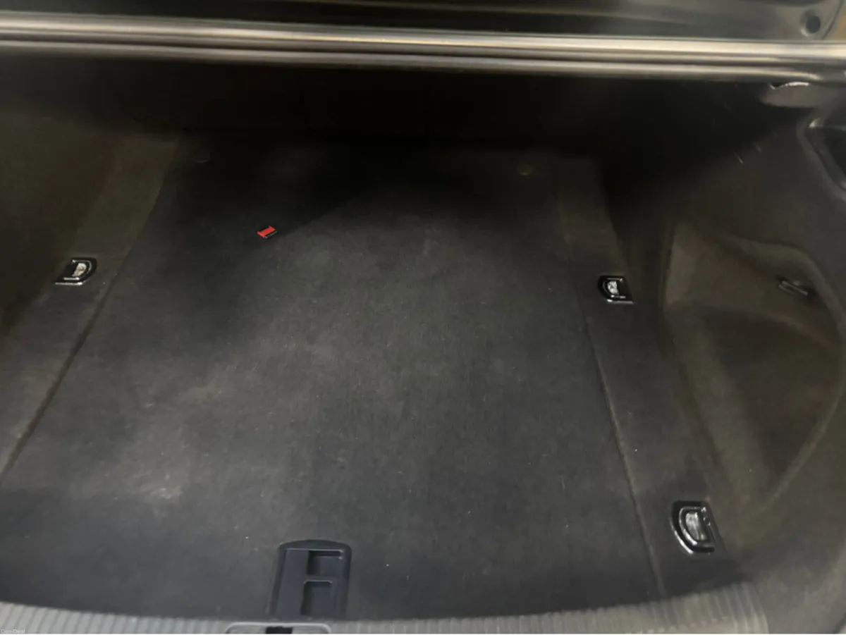 Audi A4 LIMOUSINE 2.0 TDI 150 SE 18 4DR - Image 3