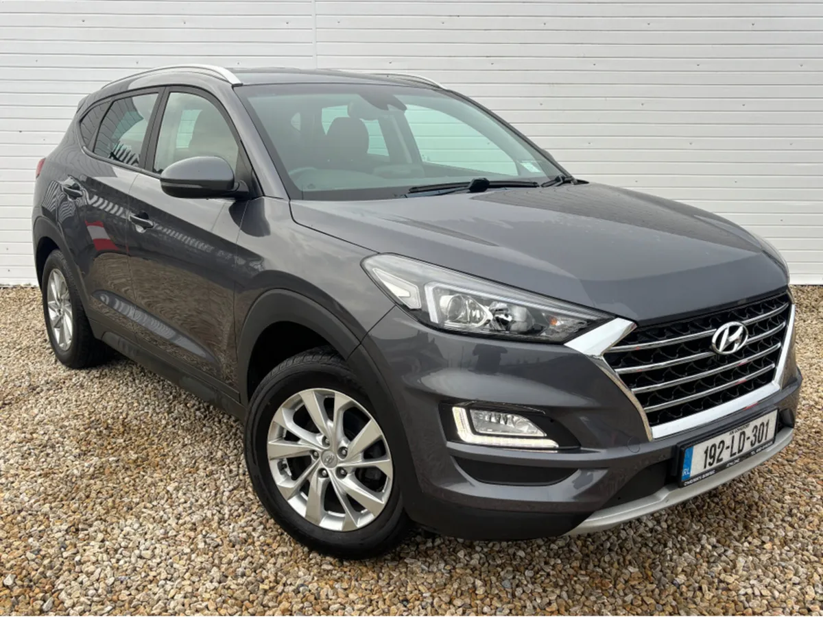 Hyundai Tucson 1.6 SE NAV 115PS 5DR - Image 1