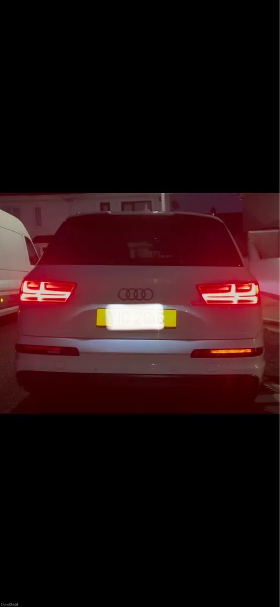 2018 am do q7 Sline 7 seater - Image 3